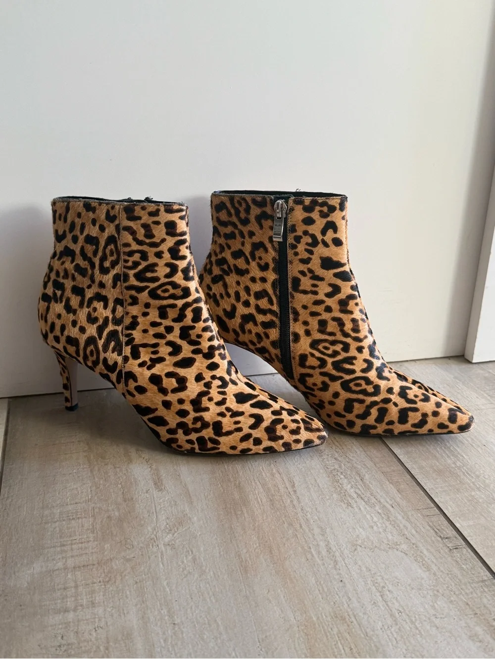 Halogen Leopard Print Pointed Toe Ankle Boots in Tan and Brown